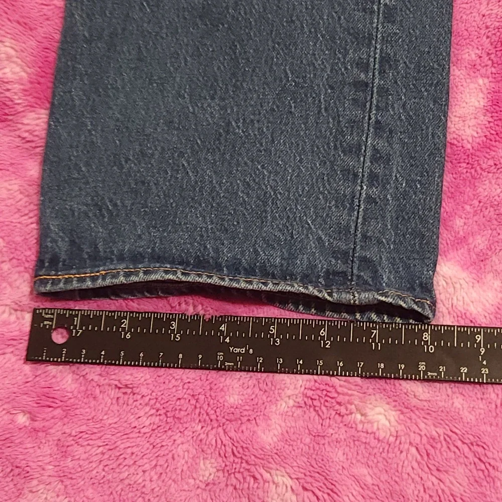 Levi's 501 Jeans Men's 31x30 Mid Rise Button Fly Straight Blue Denim Classic‎